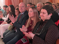 ����� � 21 ������������� 70-�����